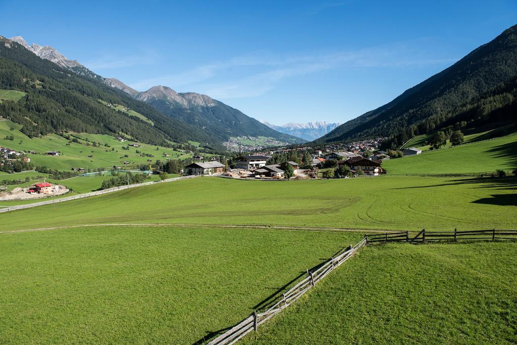 Pension Roasthof Neustift im Stubaital Esterno foto
