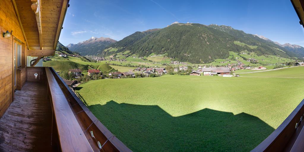 Pension Roasthof Neustift im Stubaital Esterno foto